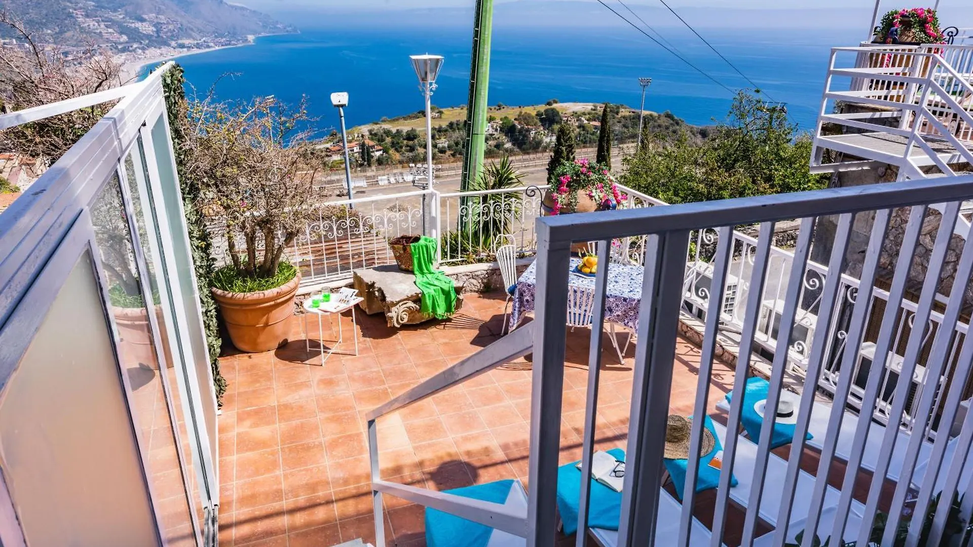 Dream View Suites Taormina 0*,