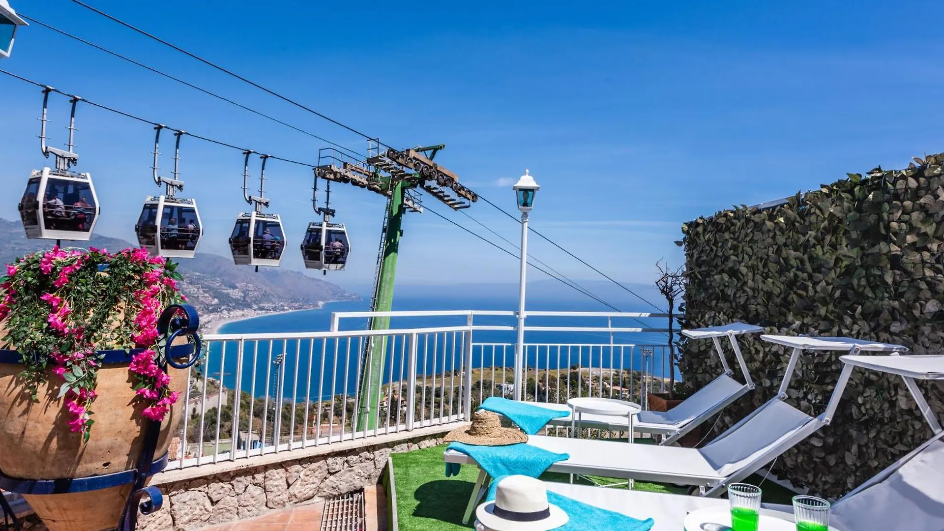 Dream View Suites Taormina Guest house